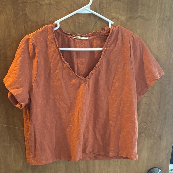 Marine Layer Rust V-Neck Crop Top - Picture 3 of 7